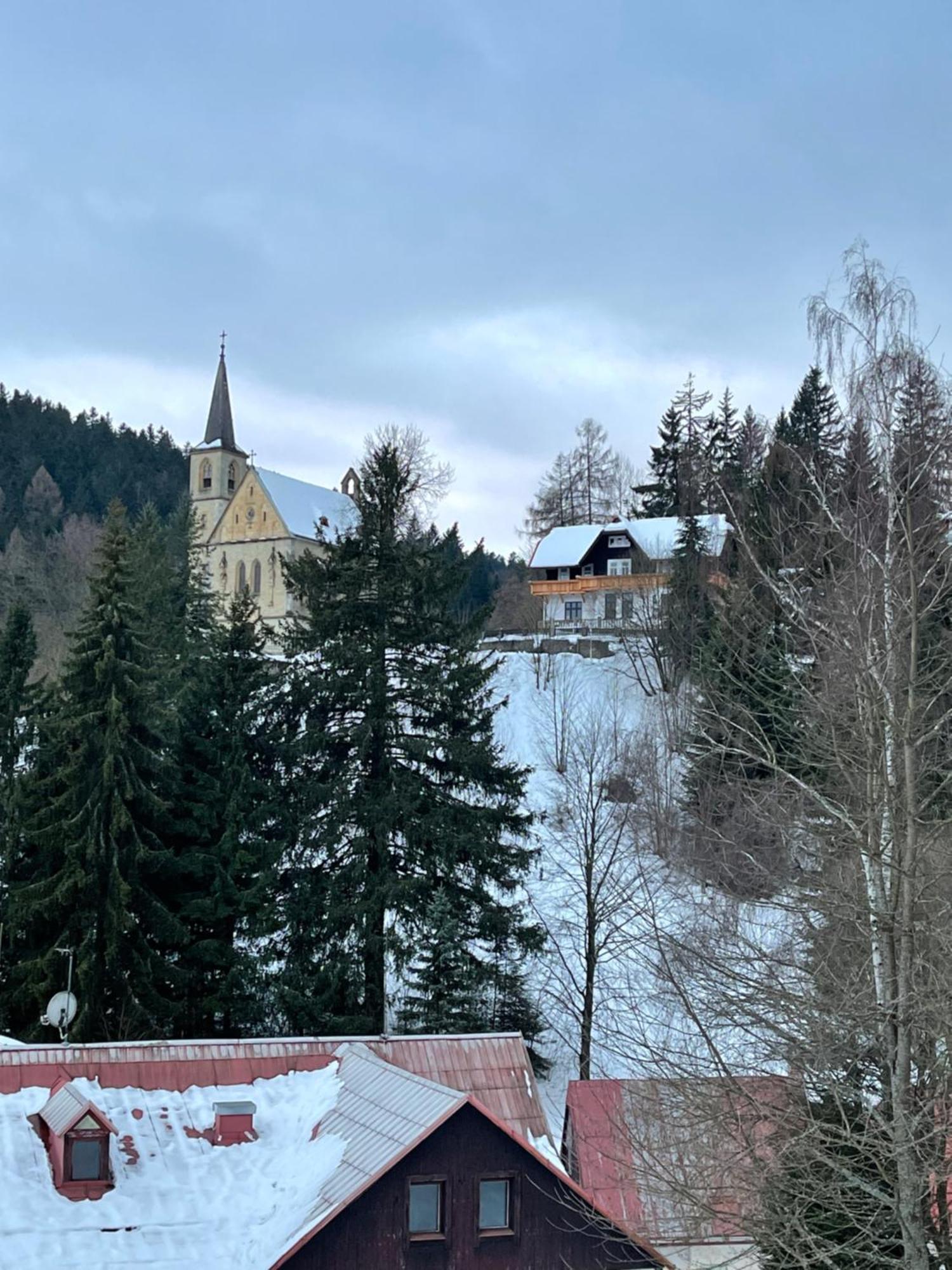 Apartmanovy Dum Jansky Sen Janske Lazne Exteriör bild